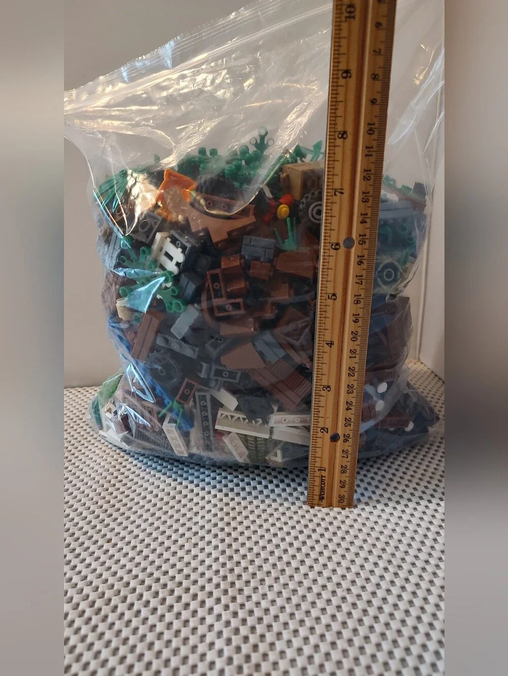 2.11 Pounds of Non-Lego Pieces Building Blocks Medieval Theme As Shown Used - Picture 5 of 6